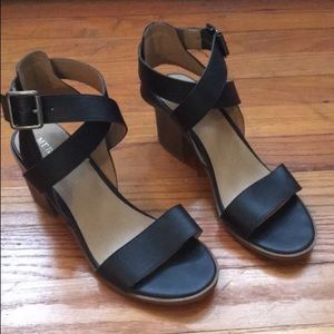 Target Merona Brand Black Heeled Pumps